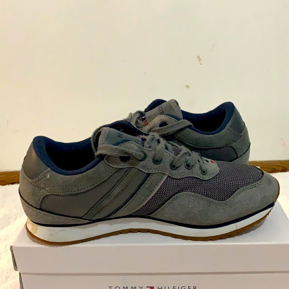 Grey Tommy Hillfiger’s.